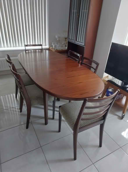 Photo of free Brown wood table and 6 chairs (Pitstone) #2