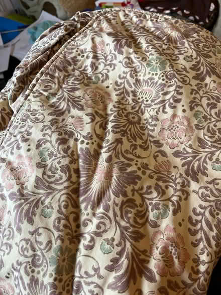 Photo of free Vintage twin dust ruffle (Oradell) #2