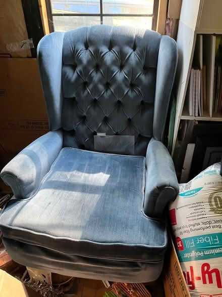 Photo of free Chair (Canada Hill Rd Myersville MD) #1