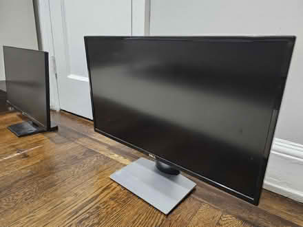 Photo of free Computer monitors (Upper East side) #1