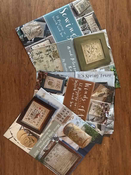 Photo of free Cross Stitch Patterns and Books (Off Blanco near 1604) #2