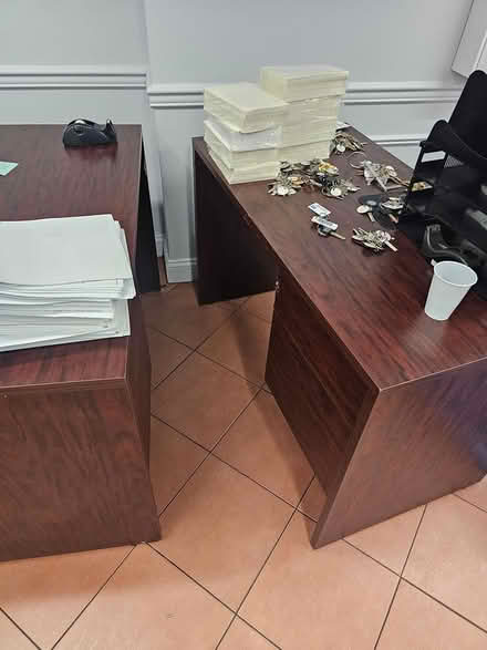 Photo of free Office desks (2nd & Washington Street) #2
