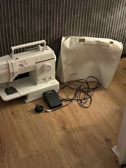 Photo of free Working sewing machine (Airdrie ML6) #1