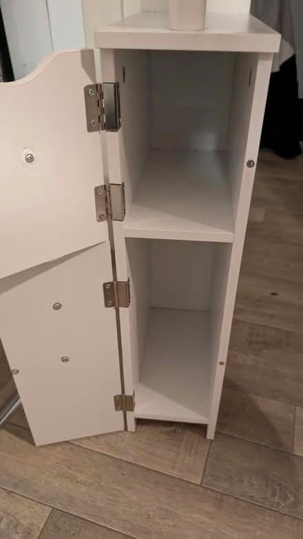 Photo of free Bathroom storage cabinet (Belle Vue WF1) #4