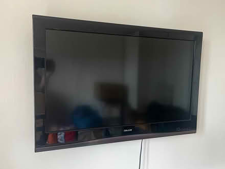 Photo of free Celcus 32” TV inc remote fully working (Caldecott OX14) #1