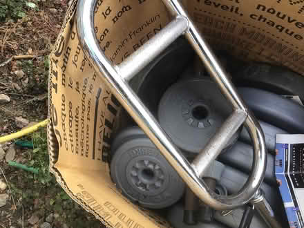 Photo of free Weber weights (CB24) #1