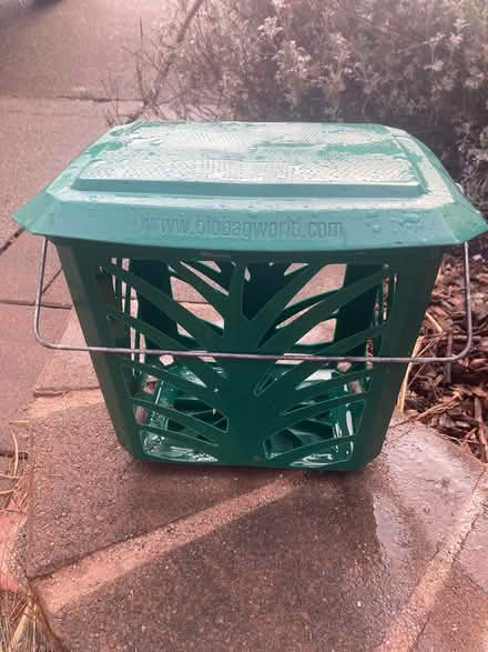 Photo of free Compost bin to use with bags (East Richmond heights) #1