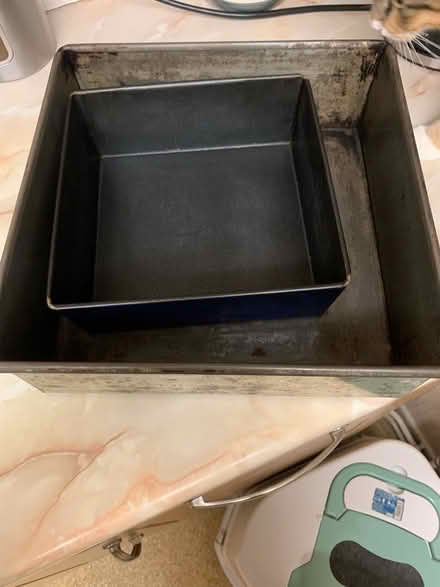 Photo of free Cake Tins (Colney Hatch N10) #1