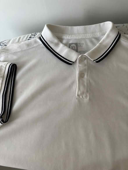 Photo of free Men’s xl polo top (CO4 9 Colchester) #1