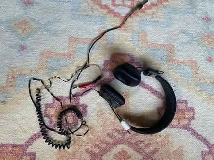 Photo of free Marshall headphones (damaged) (Jesmond NE2) #4