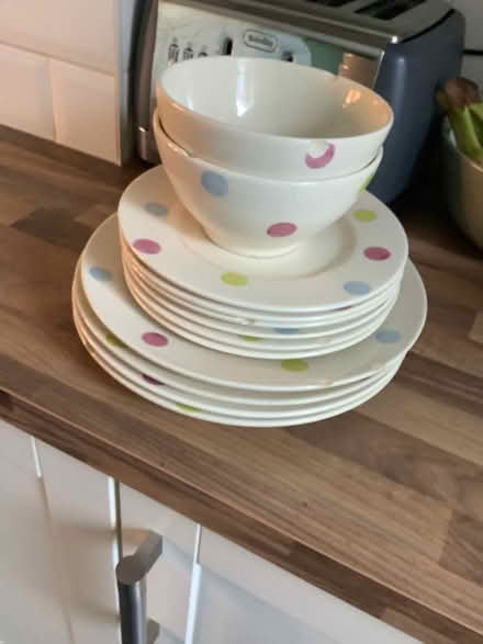 Photo of free Plates and bowls (Catton NR6) #1