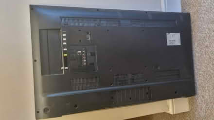 Photo of free Samsung 40" HD TV - Display issues (Tunbridge Wells, St James) #1