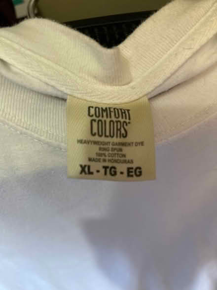 Photo of free XL 100% cotton T-shirts (10011 (17th & 9th)) #2