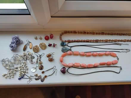 Photo of free Cheap jewellery (ST15 Walton, Stone) #1