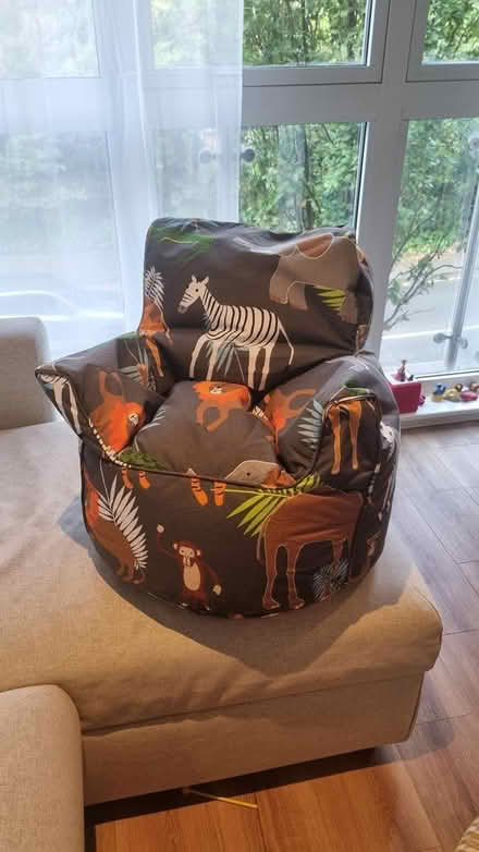 Photo of free Toddler bean chair (GU22 7RT) #2
