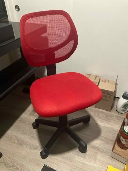 Photo of free Desk Chair (Point Richmond) #1