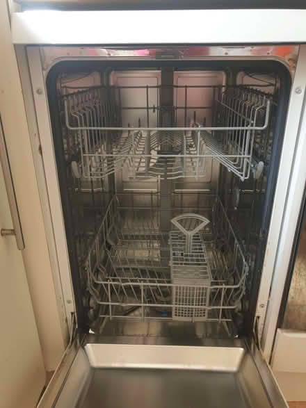 Photo of free Small dishwasher (Craigmount EH12) #3