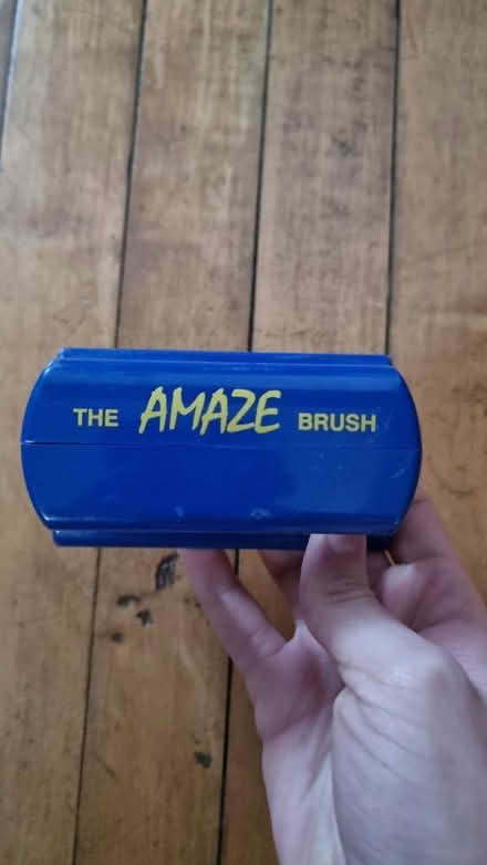 Photo of free Amaze Brush lint remover (St. John's Wood NW8) #1