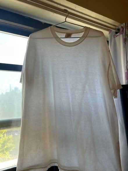 Photo of free XL 100% cotton T-shirts (10011 (17th & 9th)) #1