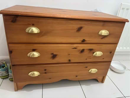 Photo of free Small chest of drawers (Mereoak Park RG7) #1