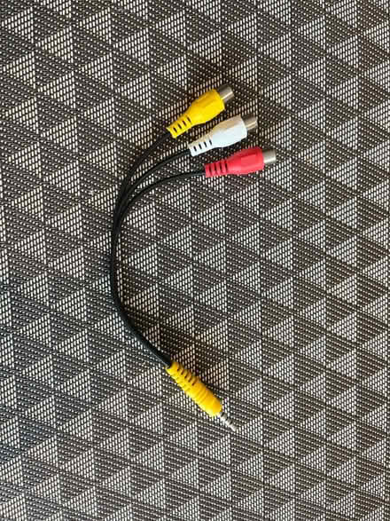 Photo of free TV cable (Wandsworth Town SW11) #1
