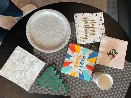 Photo of free Picnic napkins, plates and glasses (Wandsworth Town SW11) #1