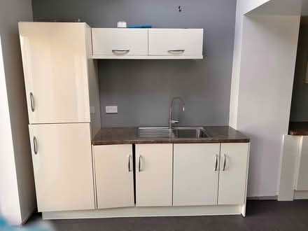 Photo of free kitchen (Whiston L35) #3