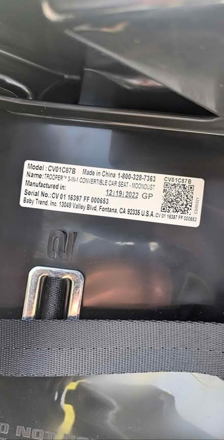 Photo of free Two car seats — Britax & Babytrend (Clinton, New York) #2