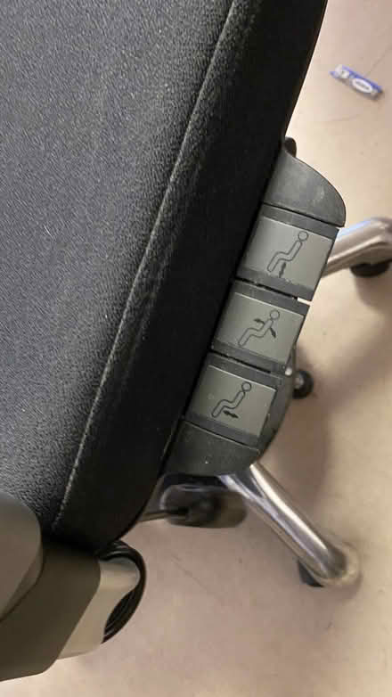 Photo of free Mobility office Chair with Movement Lock (New England Quarter BN1) #4