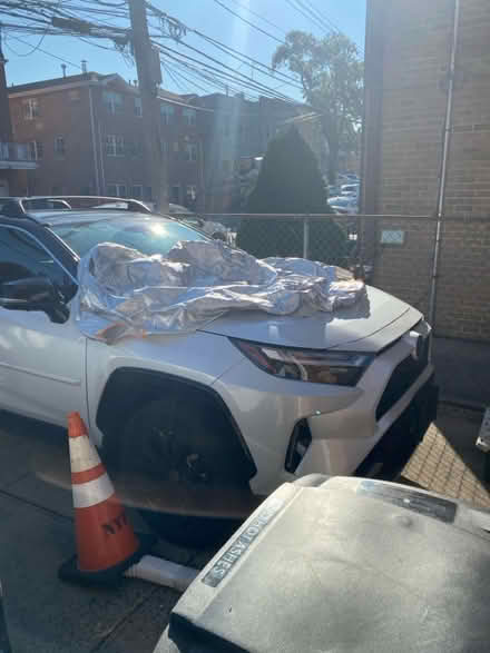 Photo of free Vehicle Snow Cover (Elmhurst , Queens) #1