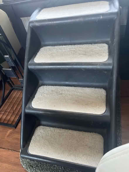 Photo of free Pet steps (Kimpton, SG4) #1