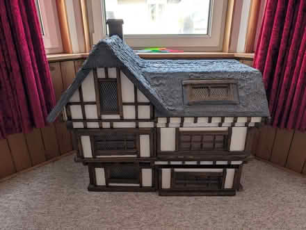 Photo of free Dolls House - Needs collected tomorrow 12/09 (Markinch KY7) #4