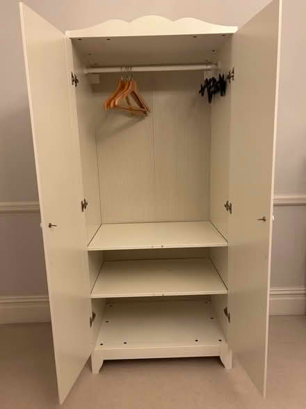 Photo of free Small / children’s wardrobe (Wimbledon SW19) #2