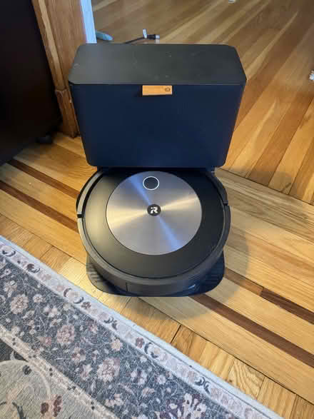 Photo of free Roomba Model J7 Working (Lexington center) #1