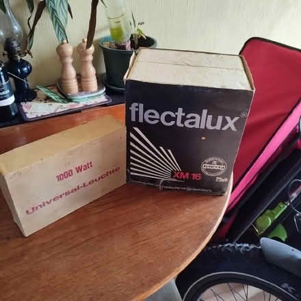 Photo of free High power photography lamps (Knowle FY2) #1