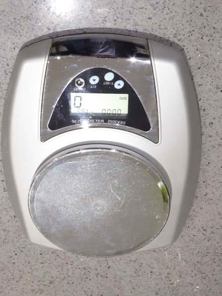 Photo of free Digital Kitchen Scale (Formby L37) #1