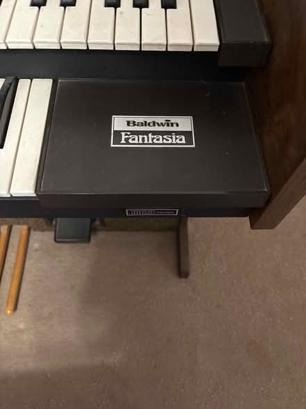 Photo of free Music Electric Organ (Bradford section of Haverhill) #2