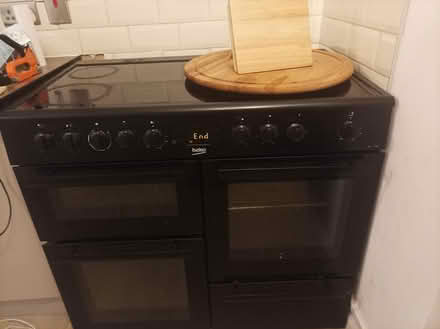 Photo of free Beko 90cm oven,electric (Hillingdon) #1