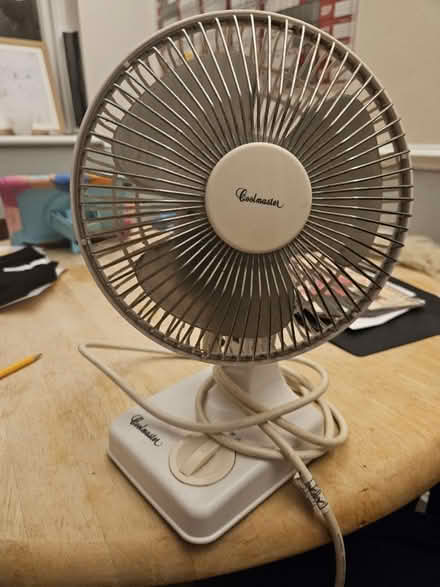 Photo of free Small desk fan (E4 Chingford) #1