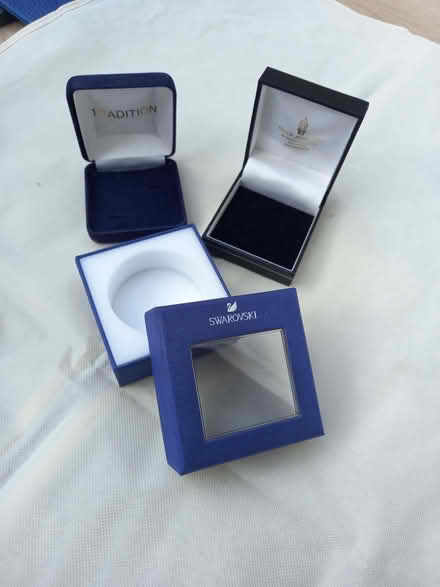 Photo of free 3 small jewellery boxes (Claybrooke Parva LE17) #1