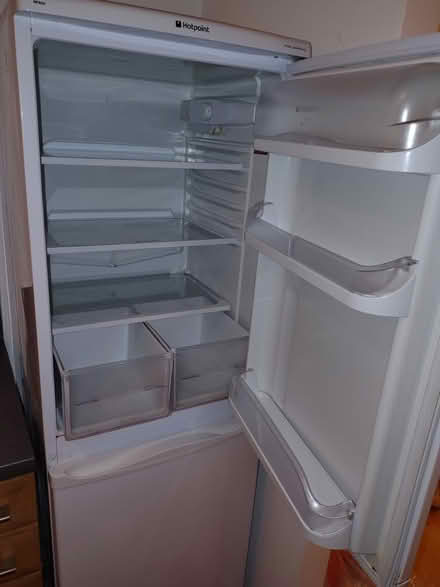 Photo of free Hotpoint fridge freezer for parts (Commonside Rd) #3