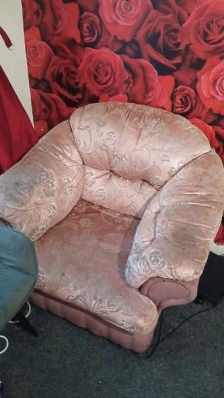 Photo of free Sofas (Bradford BD3) #2