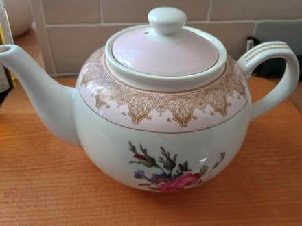 Photo of free Large teapot (Barming Heath ME16) #2