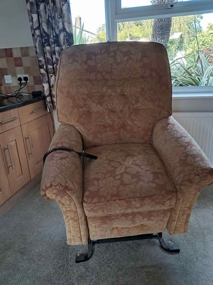 Photo of free Rise and Recline Armchair (CT2) #3