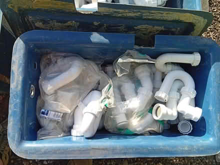 Photo of free Quantity of 40mm waste pipe fittings (Holt NR25) #3