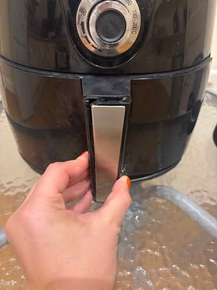 Photo of free Airfryer (W4 1) #2