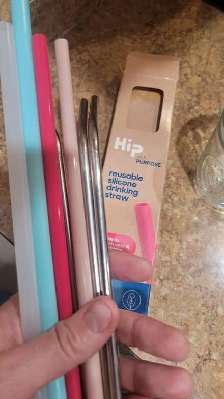 Photo of free Reusable straw set (Aberdeen by train station) #1