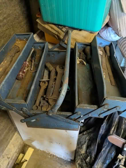 Photo of free Metal tool box (Kingswood) #2