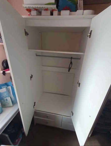 Photo of free Wardrobe (LU6) #1