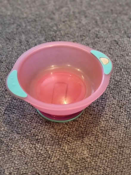 Photo of free Weaning Bowl with surface grip (Hoxton Street N1) #3